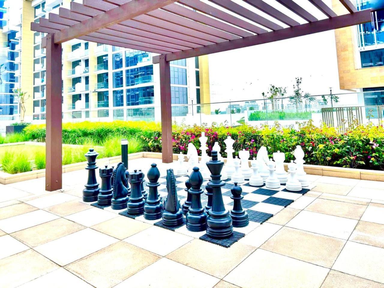 Stunning Living With Burj Khalifa View *